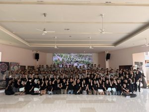 โครงการค่ายสานสัมพันธ์และส่งเสริมการเรียนรู้ภาษาอังกฤษควบคู่ภูมิปัญญาท้องถิ่น