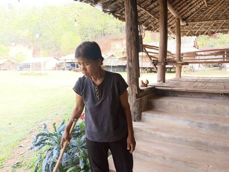 LINE_ALBUM_บ้านชนเผ่า2_260505_138